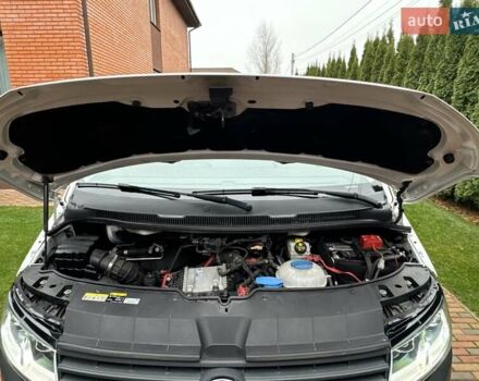 Белый Фольксваген Transporter, объемом двигателя 2 л и пробегом 223 тыс. км за 25999 $, фото 69 на Automoto.ua