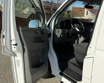 Белый Фольксваген Transporter, объемом двигателя 2 л и пробегом 251 тыс. км за 28550 $, фото 60 на Automoto.ua