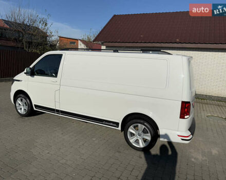 Белый Фольксваген Transporter, объемом двигателя 2 л и пробегом 251 тыс. км за 28550 $, фото 118 на Automoto.ua
