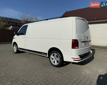 Белый Фольксваген Transporter, объемом двигателя 2 л и пробегом 251 тыс. км за 28550 $, фото 119 на Automoto.ua