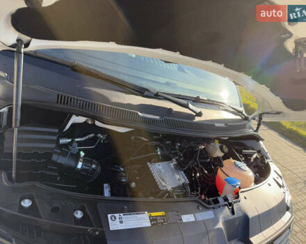 Белый Фольксваген Transporter, объемом двигателя 2 л и пробегом 251 тыс. км за 28550 $, фото 103 на Automoto.ua