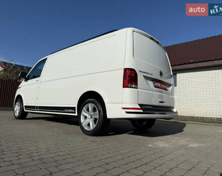 Белый Фольксваген Transporter, объемом двигателя 2 л и пробегом 251 тыс. км за 28550 $, фото 19 на Automoto.ua