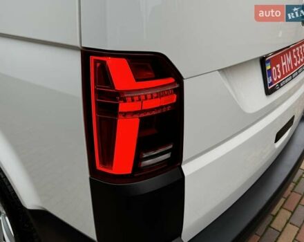 Белый Фольксваген Transporter, объемом двигателя 2 л и пробегом 223 тыс. км за 25999 $, фото 14 на Automoto.ua