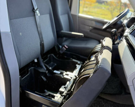 Белый Фольксваген Transporter, объемом двигателя 2 л и пробегом 251 тыс. км за 28550 $, фото 55 на Automoto.ua