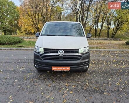 Белый Фольксваген Transporter, объемом двигателя 1.97 л и пробегом 182 тыс. км за 23900 $, фото 1 на Automoto.ua