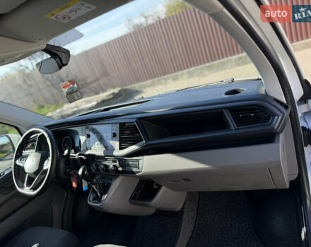 Белый Фольксваген Transporter, объемом двигателя 2 л и пробегом 251 тыс. км за 28550 $, фото 52 на Automoto.ua