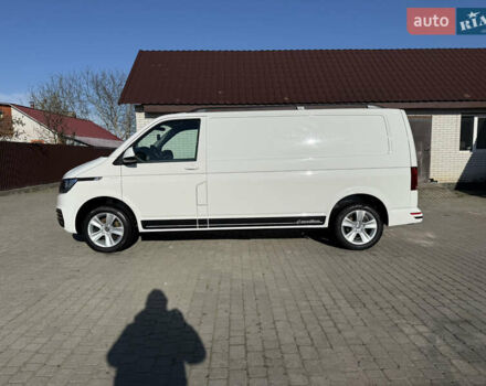 Белый Фольксваген Transporter, объемом двигателя 2 л и пробегом 251 тыс. км за 28550 $, фото 14 на Automoto.ua