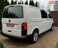 Белый Фольксваген Transporter, объемом двигателя 2 л и пробегом 223 тыс. км за 25999 $, фото 7 на Automoto.ua