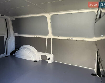 Белый Фольксваген Transporter, объемом двигателя 2 л и пробегом 251 тыс. км за 28550 $, фото 37 на Automoto.ua