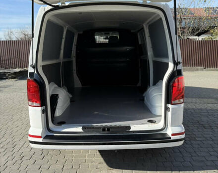 Белый Фольксваген Transporter, объемом двигателя 2 л и пробегом 251 тыс. км за 28550 $, фото 40 на Automoto.ua