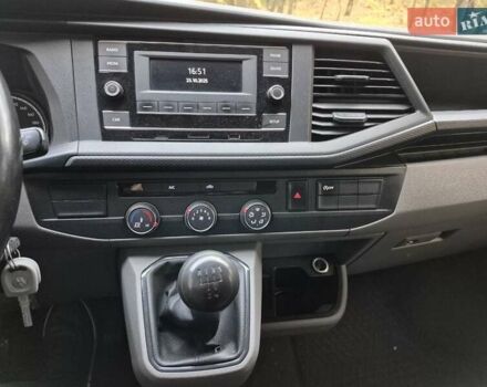 Белый Фольксваген Transporter, объемом двигателя 1.97 л и пробегом 182 тыс. км за 23900 $, фото 12 на Automoto.ua