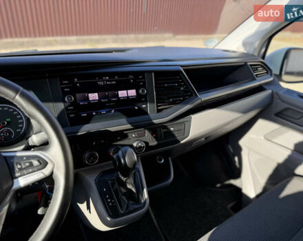 Белый Фольксваген Transporter, объемом двигателя 2 л и пробегом 251 тыс. км за 28550 $, фото 75 на Automoto.ua