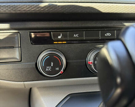 Белый Фольксваген Transporter, объемом двигателя 2 л и пробегом 251 тыс. км за 28550 $, фото 98 на Automoto.ua