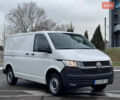Белый Фольксваген Transporter, объемом двигателя 1.97 л и пробегом 10 тыс. км за 33555 $, фото 1 на Automoto.ua