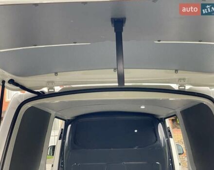 Белый Фольксваген Transporter, объемом двигателя 2 л и пробегом 19 тыс. км за 36900 $, фото 21 на Automoto.ua