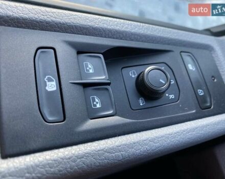 Белый Фольксваген Transporter, объемом двигателя 2 л и пробегом 19 тыс. км за 36900 $, фото 47 на Automoto.ua