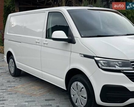 Белый Фольксваген Transporter, объемом двигателя 2 л и пробегом 19 тыс. км за 36900 $, фото 1 на Automoto.ua