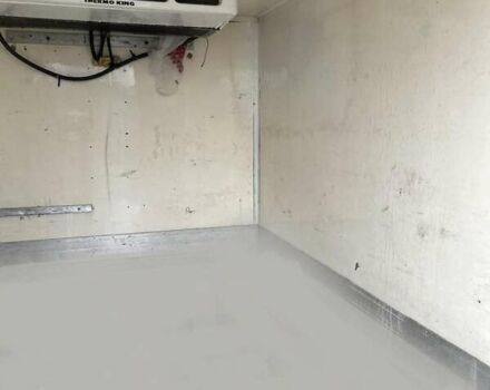 Белый Фольксваген Transporter, объемом двигателя 2.46 л и пробегом 534 тыс. км за 5800 $, фото 7 на Automoto.ua