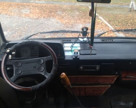 Белый Фольксваген Transporter, объемом двигателя 1.6 л и пробегом 400 тыс. км за 1800 $, фото 5 на Automoto.ua