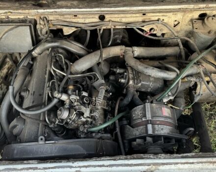 Белый Фольксваген Transporter, объемом двигателя 1.9 л и пробегом 400 тыс. км за 1900 $, фото 1 на Automoto.ua