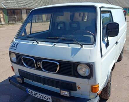 Белый Фольксваген Transporter, объемом двигателя 1.6 л и пробегом 220 тыс. км за 1699 $, фото 1 на Automoto.ua