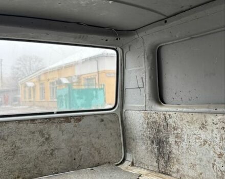 Белый Фольксваген Transporter, объемом двигателя 1.9 л и пробегом 400 тыс. км за 1900 $, фото 16 на Automoto.ua