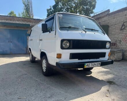 Білий Фольксваген Transporter, об'ємом двигуна 1.6 л та пробігом 300 тис. км за 1900 $, фото 1 на Automoto.ua
