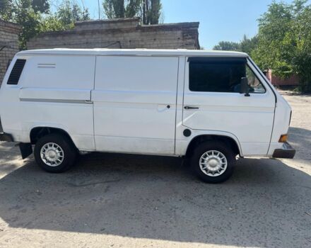 Білий Фольксваген Transporter, об'ємом двигуна 1.6 л та пробігом 300 тис. км за 1900 $, фото 2 на Automoto.ua