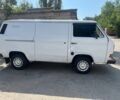 Білий Фольксваген Transporter, об'ємом двигуна 1.6 л та пробігом 300 тис. км за 1900 $, фото 2 на Automoto.ua