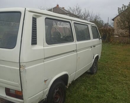 Белый Фольксваген Transporter, объемом двигателя 9 л и пробегом 321 тыс. км за 1250 $, фото 4 на Automoto.ua