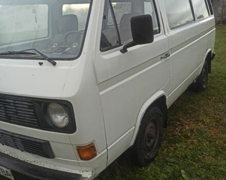 Белый Фольксваген Transporter, объемом двигателя 9 л и пробегом 321 тыс. км за 1250 $, фото 1 на Automoto.ua