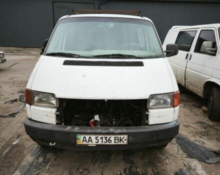 Фольксваген Transporter 1991 в Борисполе на Automoto.ua Белый Фольксваген Transporter, объемом двигателя 2.4 л и пробегом 300 тыс. км за 2700 $, фото 3 на Automoto.ua