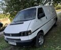 Белый Фольксваген Transporter, объемом двигателя 2.4 л и пробегом 384 тыс. км за 2700 $, фото 1 на Automoto.ua
