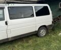Белый Фольксваген Transporter, объемом двигателя 2.4 л и пробегом 500 тыс. км за 4000 $, фото 3 на Automoto.ua