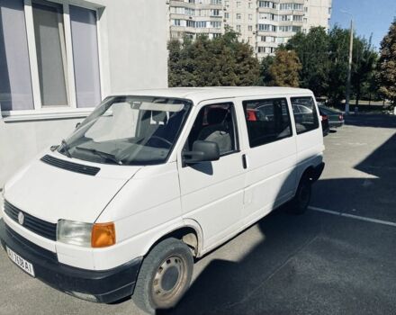 Белый Фольксваген Transporter, объемом двигателя 2.5 л и пробегом 390 тыс. км за 2500 $, фото 1 на Automoto.ua