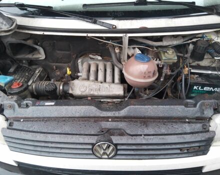 Белый Фольксваген Transporter, объемом двигателя 2.4 л и пробегом 500 тыс. км за 3600 $, фото 14 на Automoto.ua