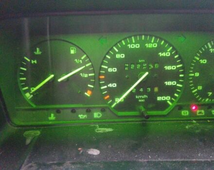 Белый Фольксваген Transporter, объемом двигателя 2.4 л и пробегом 500 тыс. км за 3600 $, фото 13 на Automoto.ua