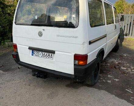 Белый Фольксваген Transporter, объемом двигателя 0 л и пробегом 370 тыс. км за 1900 $, фото 3 на Automoto.ua