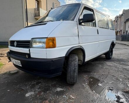 Белый Фольксваген Transporter, объемом двигателя 0 л и пробегом 370 тыс. км за 1900 $, фото 1 на Automoto.ua