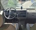 Белый Фольксваген Transporter, объемом двигателя 2 л и пробегом 310 тыс. км за 2600 $, фото 2 на Automoto.ua