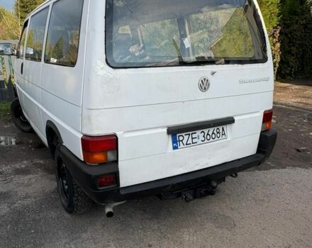 Белый Фольксваген Transporter, объемом двигателя 0 л и пробегом 370 тыс. км за 1900 $, фото 2 на Automoto.ua