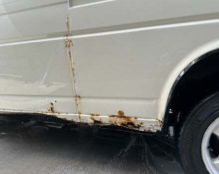 Белый Фольксваген Transporter, объемом двигателя 2.4 л и пробегом 607 тыс. км за 3200 $, фото 4 на Automoto.ua