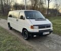 Белый Фольксваген Transporter, объемом двигателя 2.4 л и пробегом 250 тыс. км за 2500 $, фото 1 на Automoto.ua
