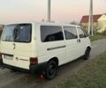Белый Фольксваген Transporter, объемом двигателя 2.4 л и пробегом 250 тыс. км за 2500 $, фото 5 на Automoto.ua
