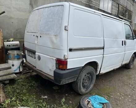 Белый Фольксваген Transporter, объемом двигателя 2.4 л и пробегом 410 тыс. км за 1850 $, фото 5 на Automoto.ua
