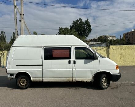 Білий Фольксваген Transporter, об'ємом двигуна 2.4 л та пробігом 299 тис. км за 2350 $, фото 3 на Automoto.ua