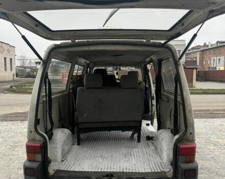 Белый Фольксваген Transporter, объемом двигателя 2.5 л и пробегом 411 тыс. км за 2699 $, фото 12 на Automoto.ua