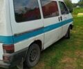 Белый Фольксваген Transporter, объемом двигателя 9 л и пробегом 460 тыс. км за 2374 $, фото 2 на Automoto.ua