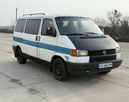 Белый Фольксваген Transporter, объемом двигателя 1.9 л и пробегом 400 тыс. км за 3500 $, фото 1 на Automoto.ua