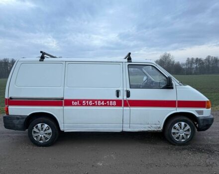Белый Фольксваген Transporter, объемом двигателя 0 л и пробегом 400 тыс. км за 2698 $, фото 3 на Automoto.ua